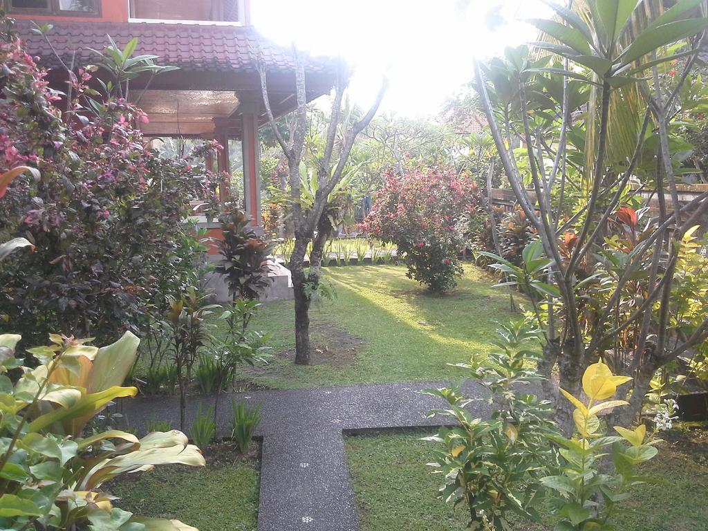 Dewi Ayu Accomodation Hotell Ubud Eksteriør bilde